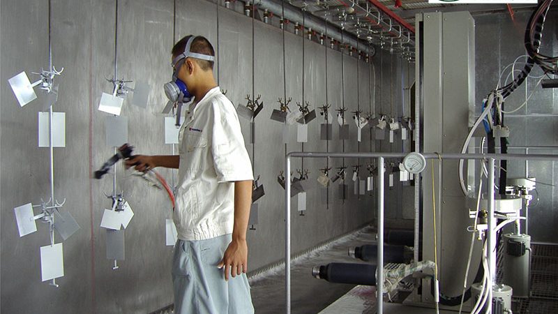 行业背景：环保政策下的油漆市场